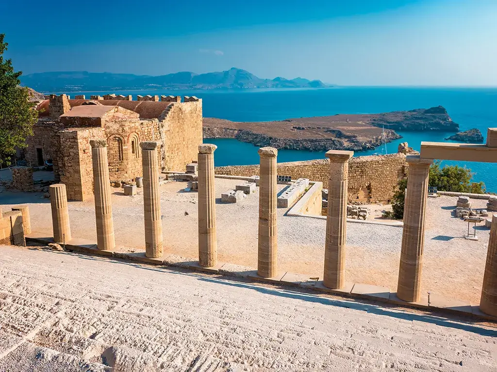 Rhodes during the Iron Age - The acropolis of Lindos